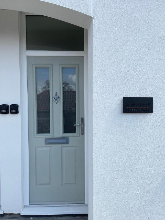 Lees Lookout Holt Appartement Holt  Buitenkant foto